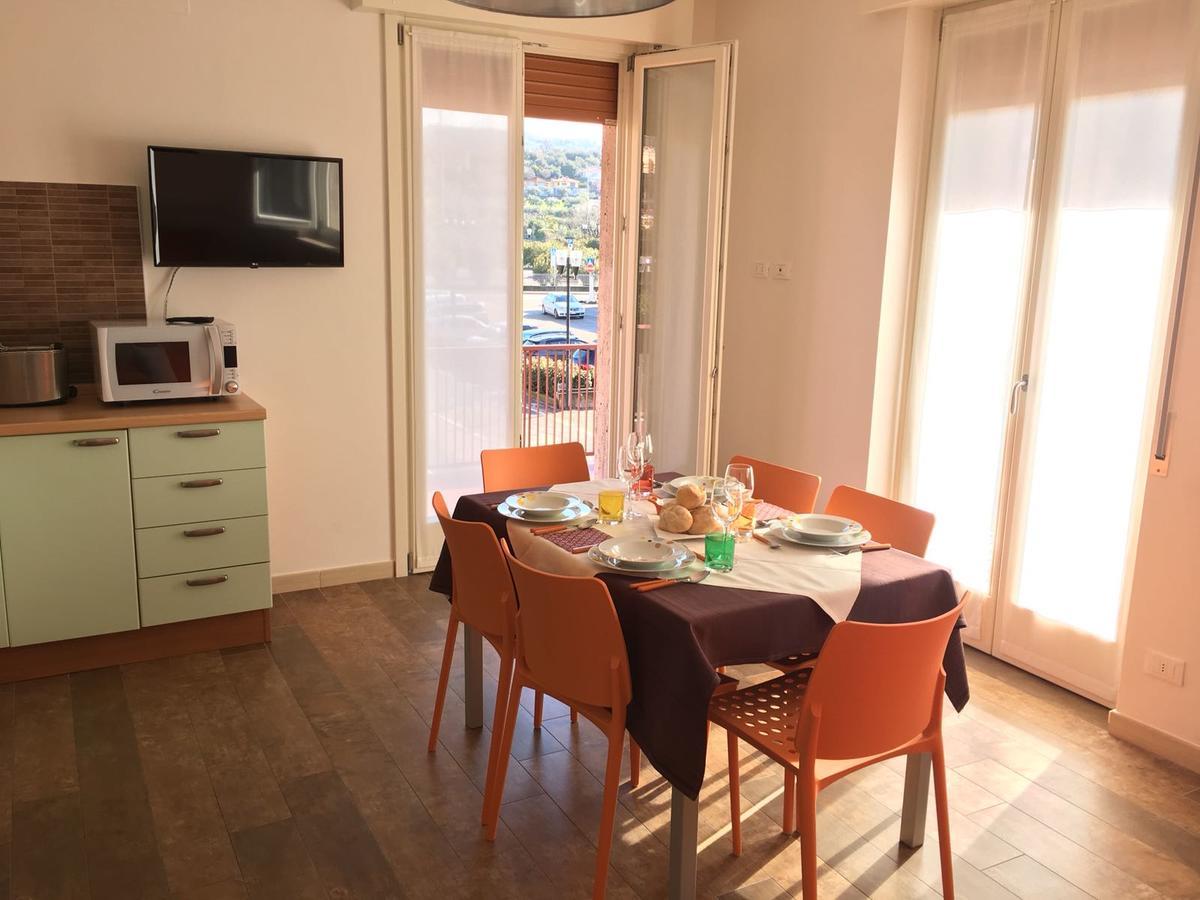 Caba Holiday Bardolino D'Annunzio 外观 照片